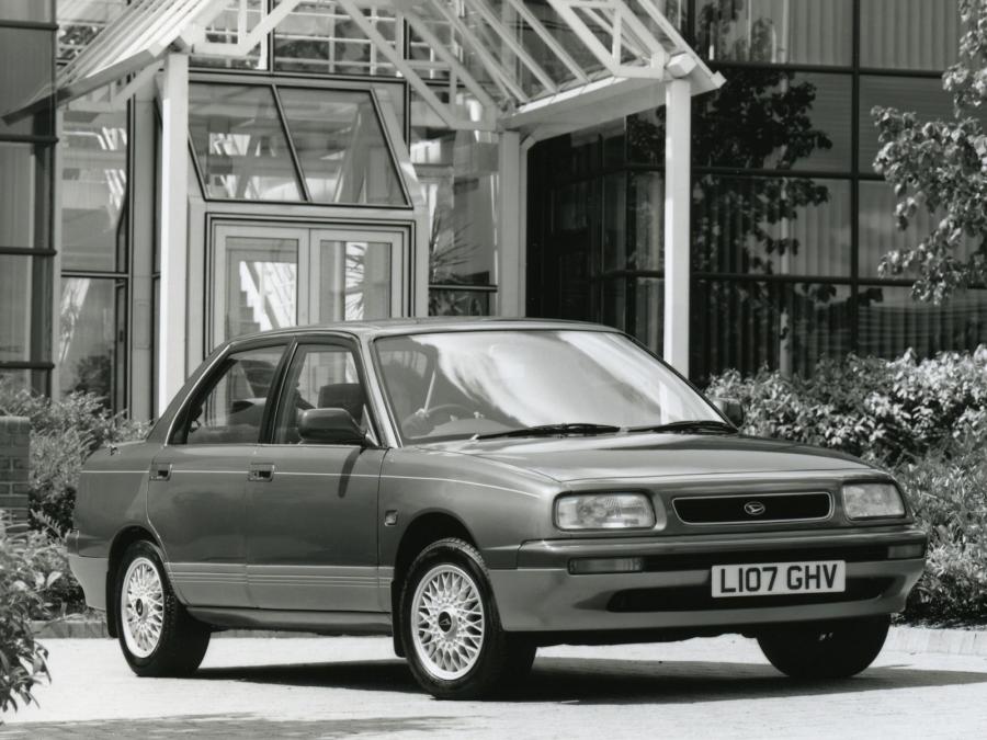  Daihatsu Applause 1989 года  (UK) (фото 1 из 2)